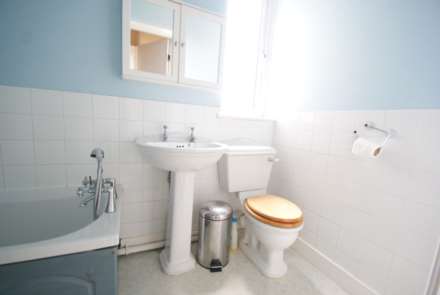 Southview Drive, Westcliff On Sea, Image 8