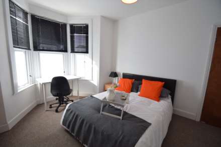 Room 1, Albert Road, Southend On Sea
