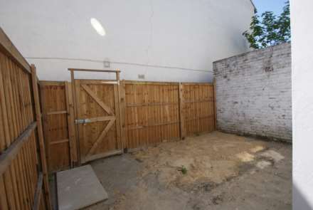 West Road, Westcliff On Sea, Image 11