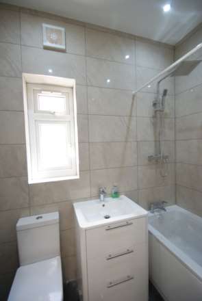 West Road, Westcliff On Sea, Image 2