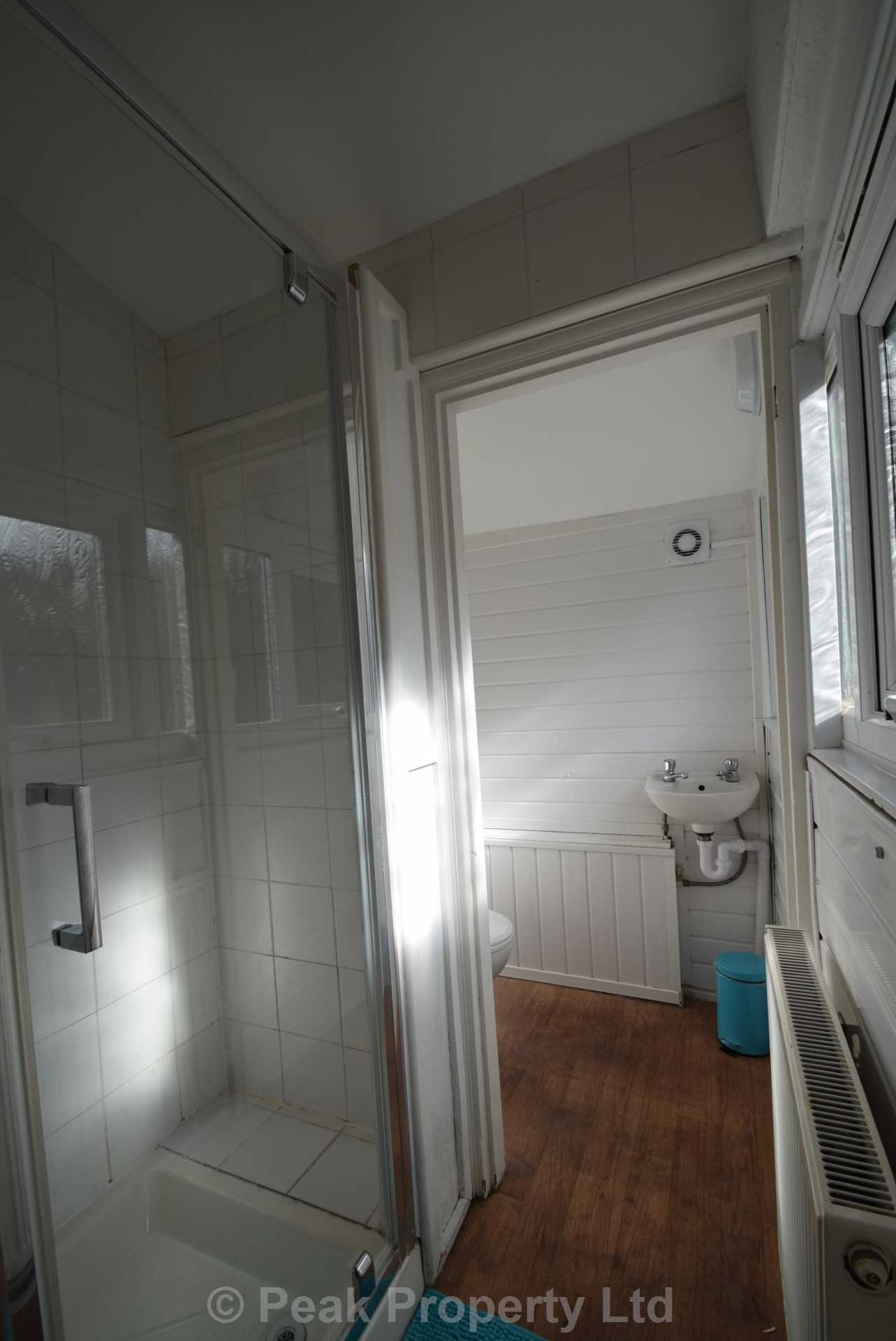 En-suite room available - Albert Road, Southend-on-Sea, Image 5