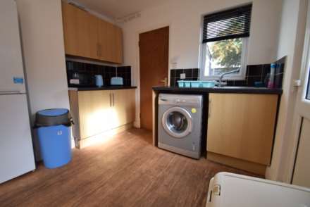 En-suite room available - Albert Road, Southend-on-Sea, Image 4