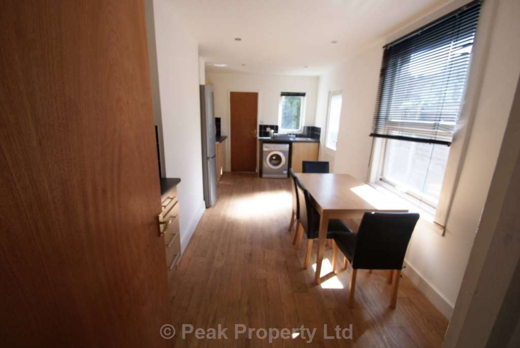 Room 2 - Lovely House Share Room 2, Albert Road, Southend On Sea, Image 4