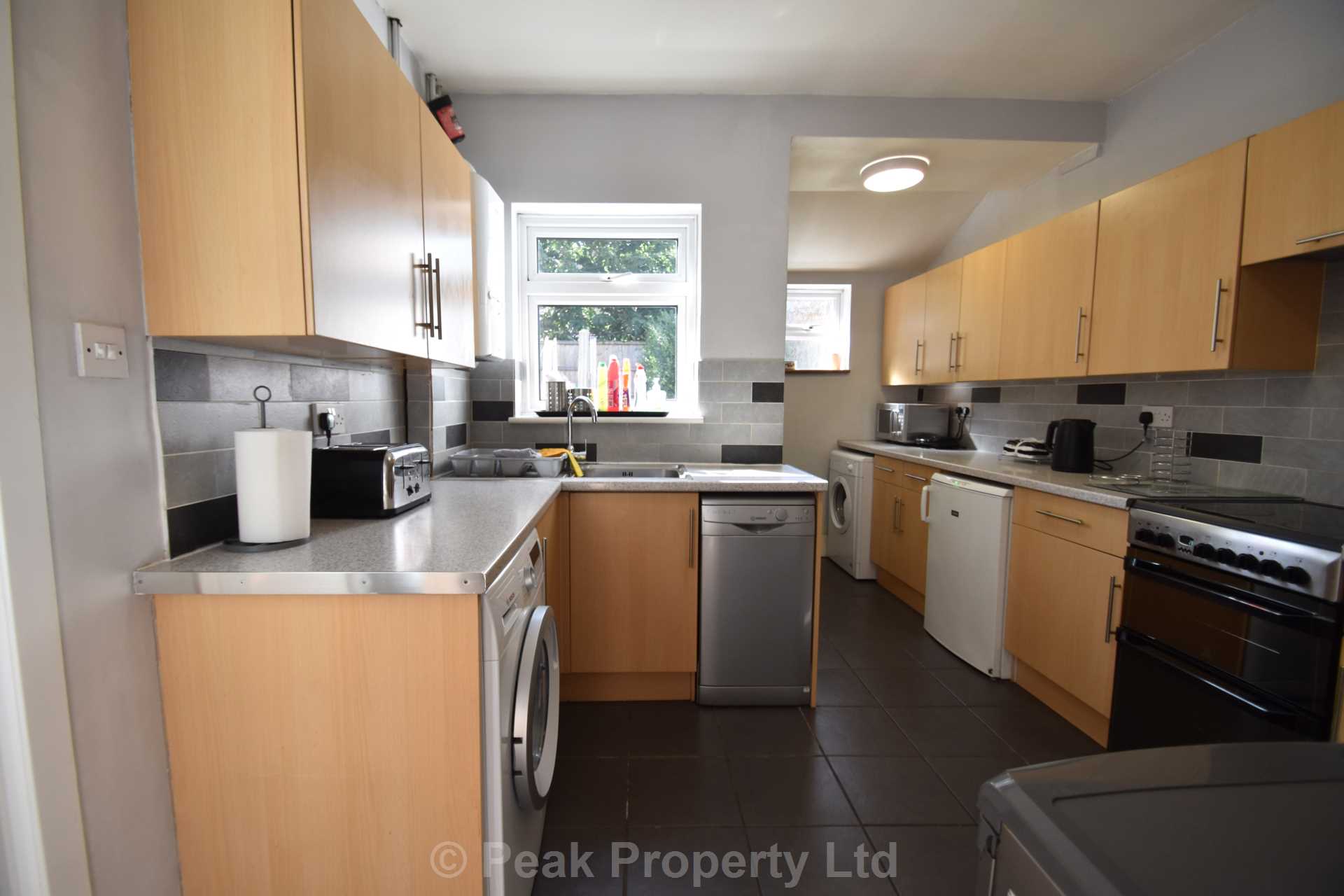 Gordon Road, Southend-on-Sea, Image 4