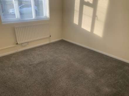 Warren Chase, Thundersley Council Tax C, EPC-D, Image 4