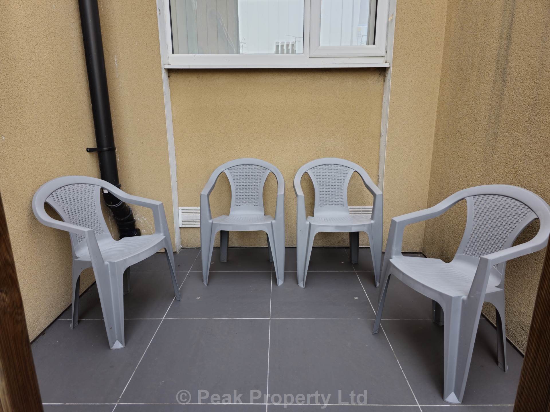 STUDENTS -  5 HUGE ROOMS AVAILABLE!  York Road, Southend On Sea, Image 18
