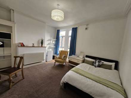 Property For Rent York Road, Southend On Sea