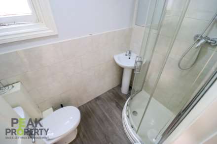 👀PROFESSIONAL ROOMS AVAILABLE👀 Room 1, Weston Road, Southend On Sea, Image 6