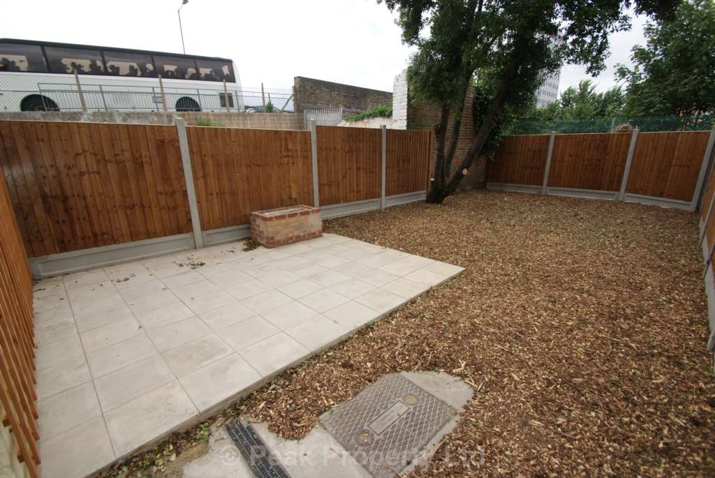 Ambleside Drive, Southend On Sea, Image 16