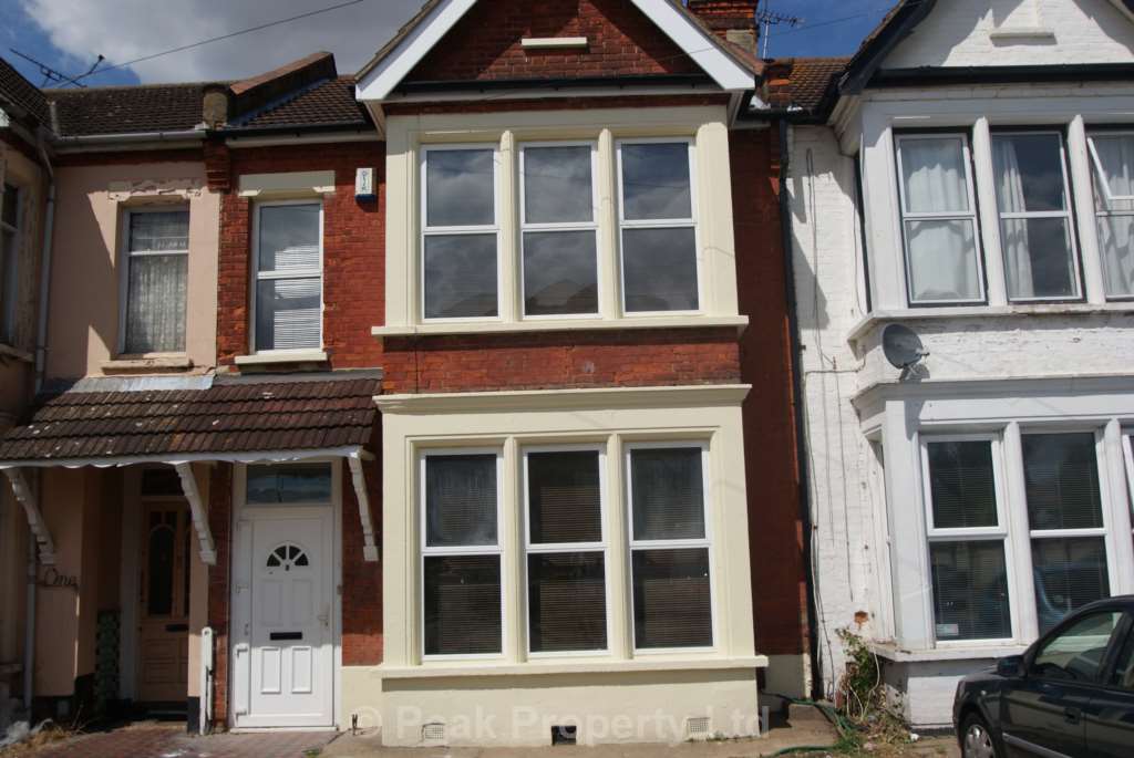 Ambleside Drive, Southend On Sea, Image 17