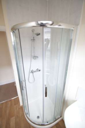 Ambleside Drive, Southend On Sea, Image 8