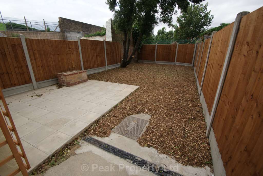Ambleside Drive, Southend On Sea, Image 6