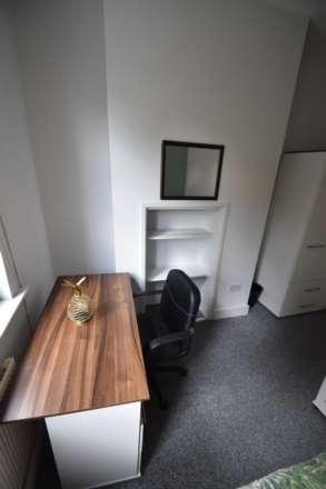 Student House Share - Room 3, North Avenue, Southend On Sea, Image 2