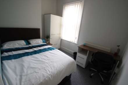 1 Bedroom Room (Double), 👀ALL 5 ROOMS AVAILABLE👀 Room 4, Weston Road, Southend On Sea
