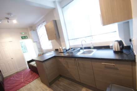Room 1 Westborough Road, Westcliff On Sea, Image 14