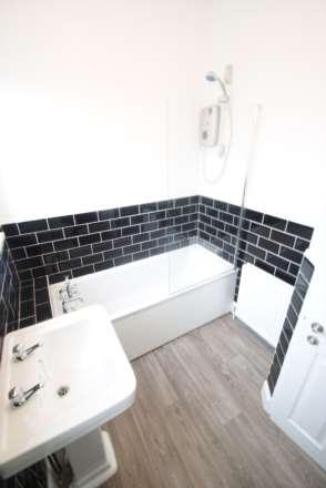 Room 1 Westborough Road, Westcliff On Sea, Image 18