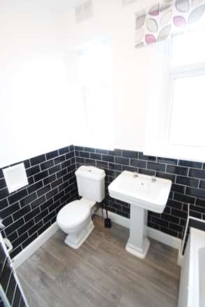 Room 1 Westborough Road, Westcliff On Sea, Image 19