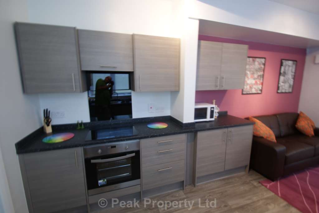 Westborough Road - Close to Southend Hospital available from 18th September, Image 4