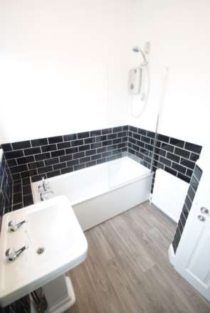 Westborough Road - Close to Southend Hospital available from 18th September, Image 12