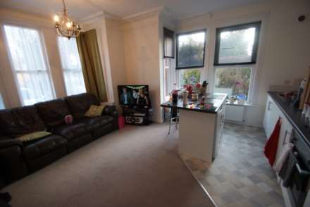 Cossington Road, Westcliff On Sea, Image 5