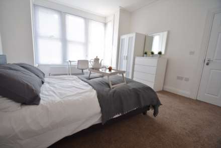 Room 1, Portland Avenue, Southend On Sea, Image 2