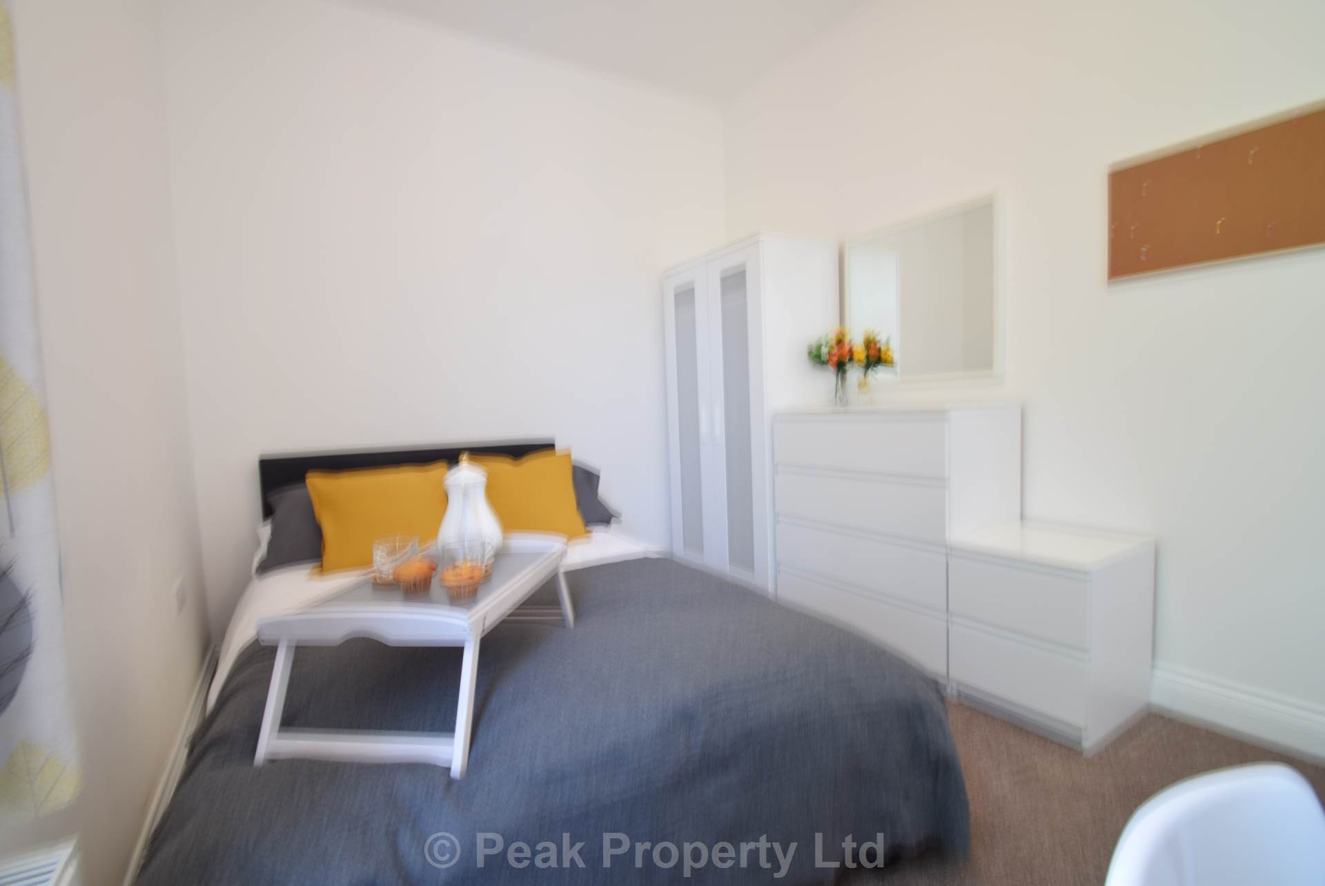 Room 3, Portland Avenue, Southend On Sea, Image 2