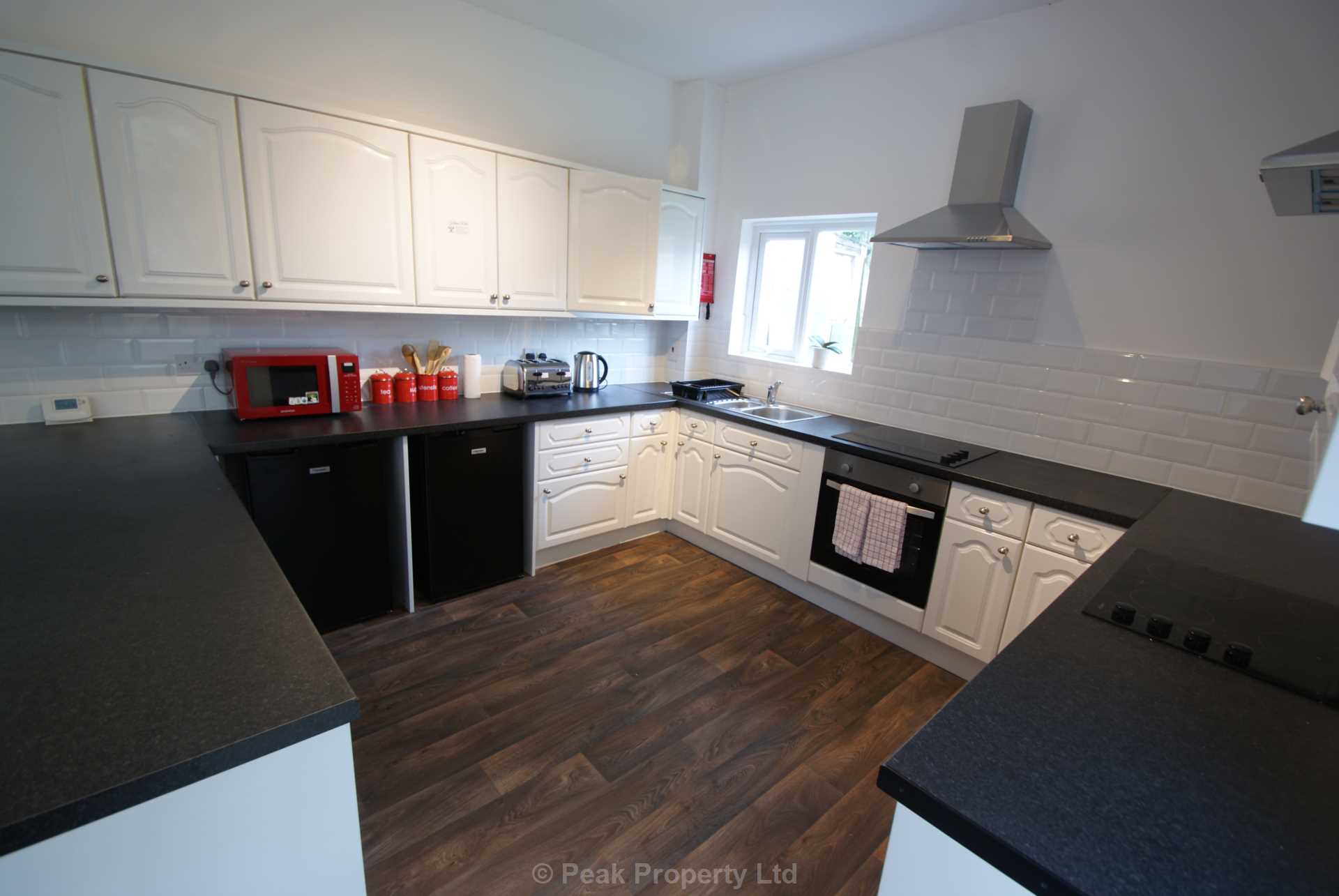 Room 4, Portland Avenue, Southend On Sea, Image 7