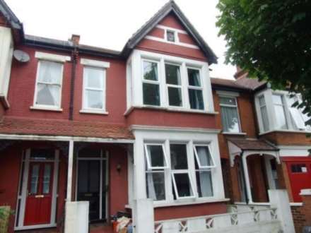 Room 4, Portland Avenue, Southend On Sea, Image 9