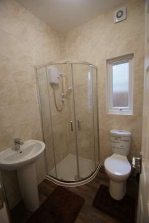 Room 7, Portland Avenue, Southend On Sea, Image 10