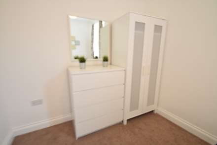 Room 7, Portland Avenue, Southend On Sea, Image 5