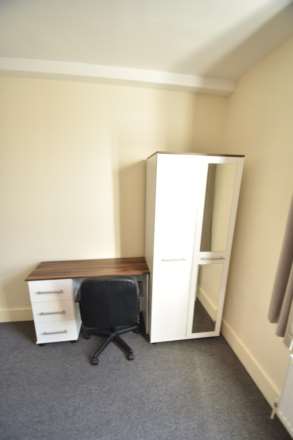 Room 3, Queens Road, Southend On Sea, Image 3
