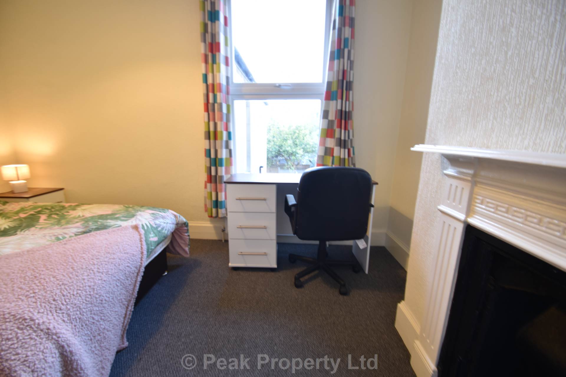 Room 5. Queens Road, Southend On Sea, Image 1