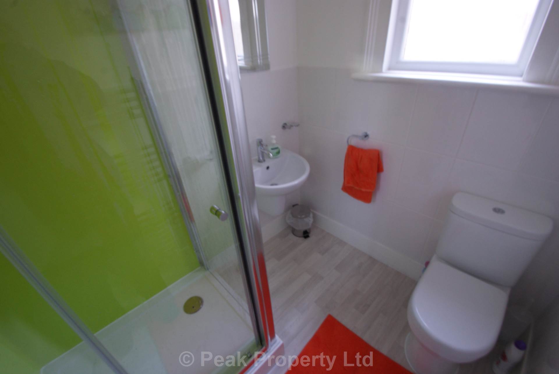 Room 6. Queens Road, Southend On Sea, Image 5