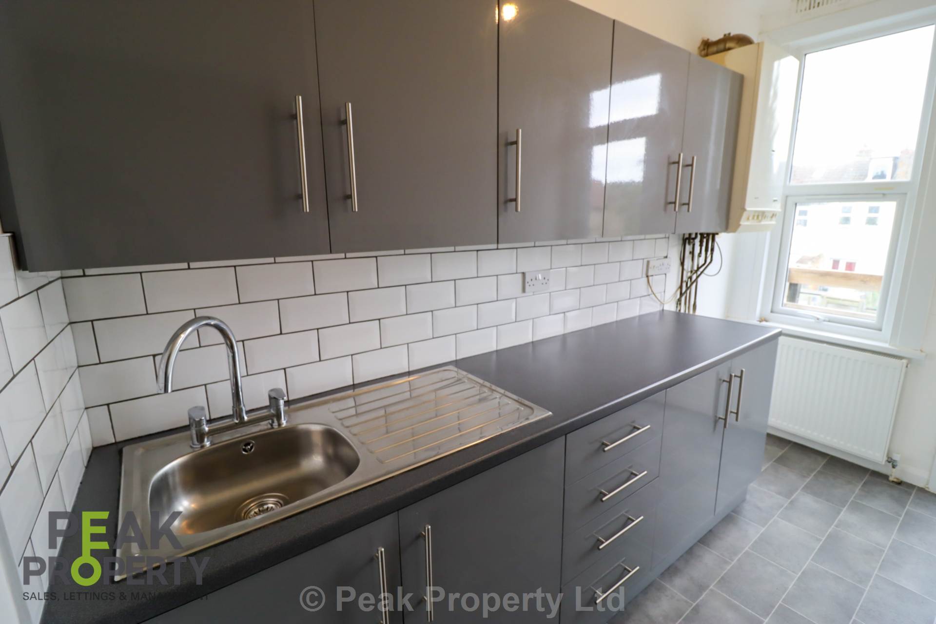 Southview Drive, Westcliff On Sea, Image 8