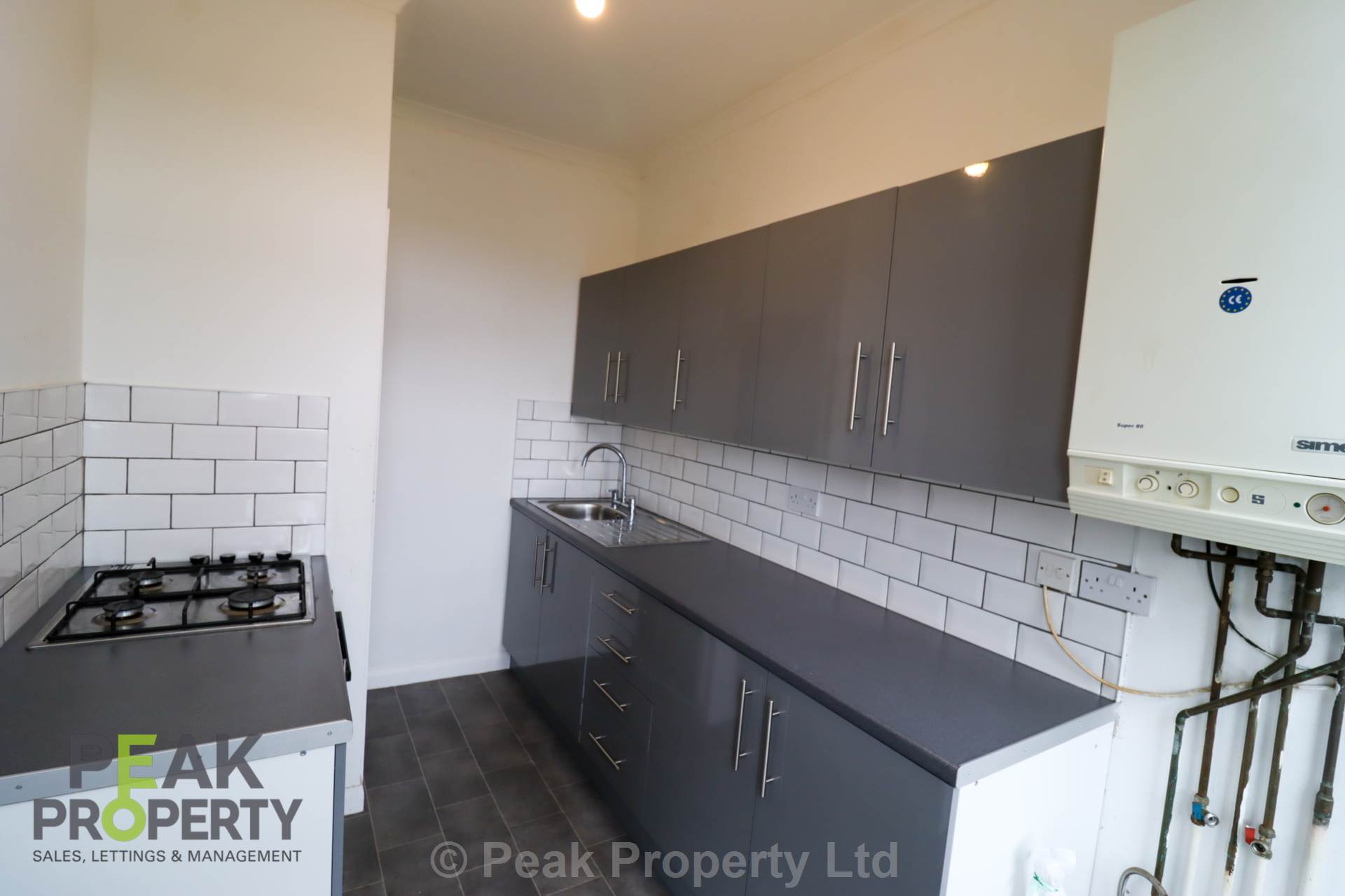 Southview Drive, Westcliff On Sea, Image 9