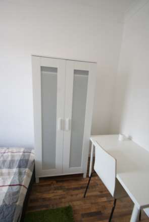 Queens Road - Southend on Sea, Image 7
