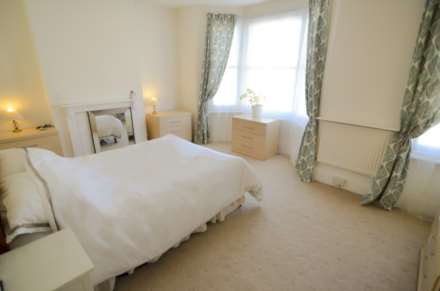 Hillcrest Road, Southend On Sea, Image 4