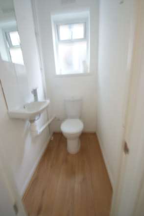 STUDENT HOUSE SHARE - ROOM 5,  Napier Avenue, Southend On Sea, Image 6