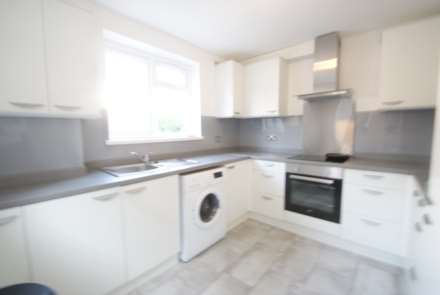 STUDENT HOUSE SHARE   - Room 3, Napier Avenue, Southend On Sea, Image 3