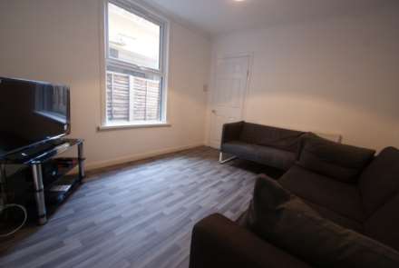 STUDENT HOUSE SHARE  - Room 4, Napier Avenue, Southend On Sea, Image 3
