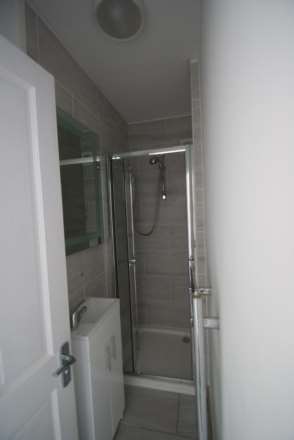 STUDENT HOUSE SHARE  - Room 4, Napier Avenue, Southend On Sea, Image 6
