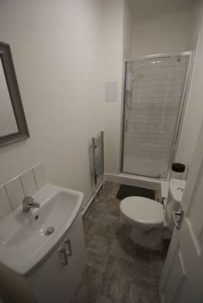 First Floor Room - Room 4, St. Anns Road, Southend On Sea, Image 6