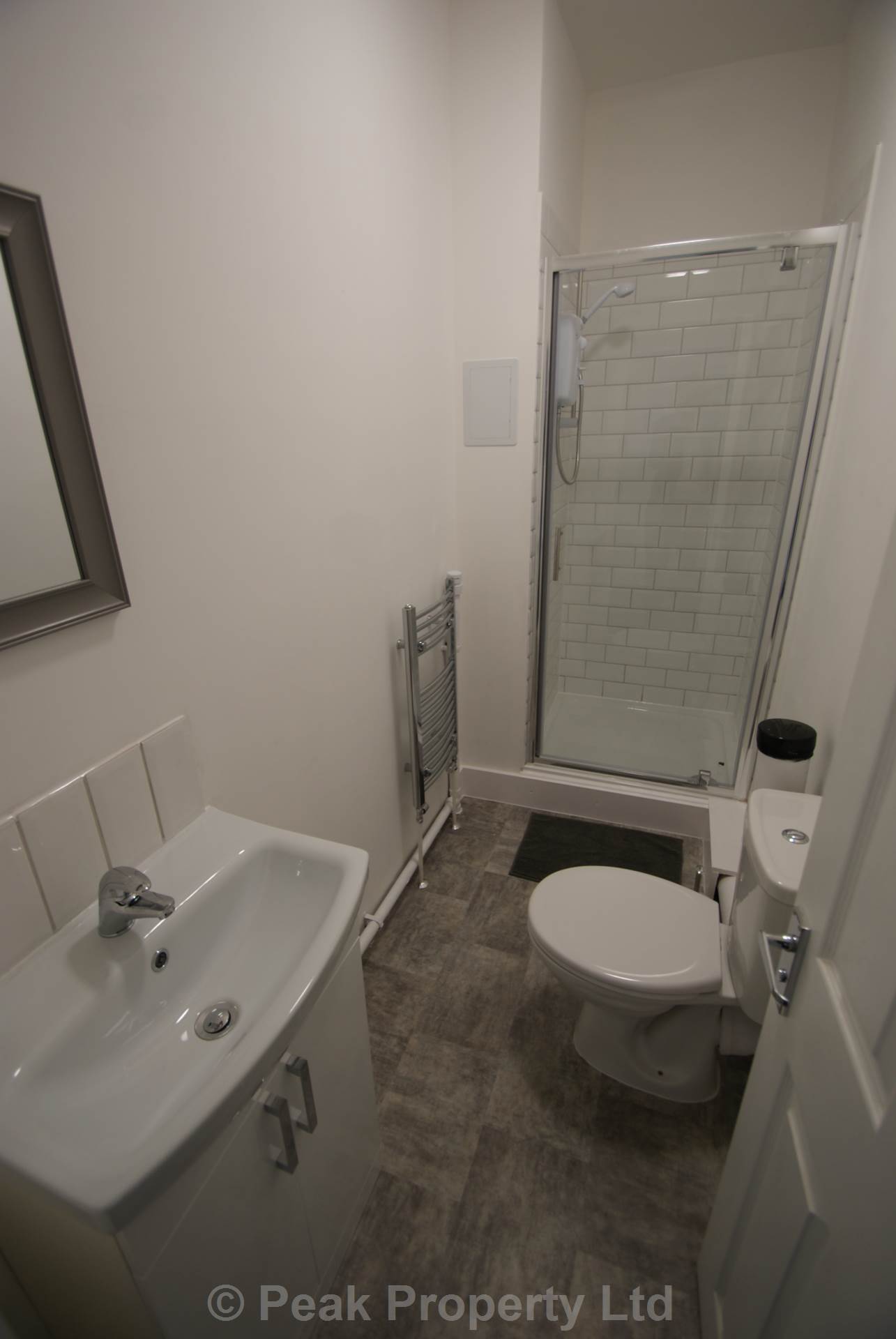 First Floor Room  - Room 5, St. Anns Road, Southend On Sea, Image 8