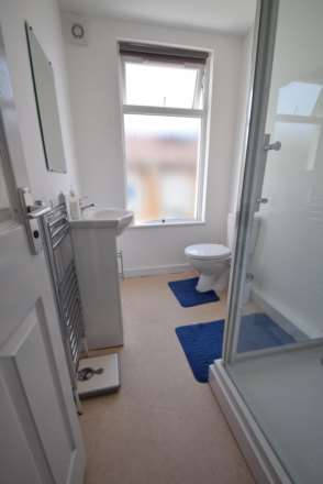 Room 1 Hillcrest Road, Southend-on-Sea, Image 8