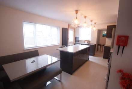 Old Southend Road, Southend On Sea, Image 1