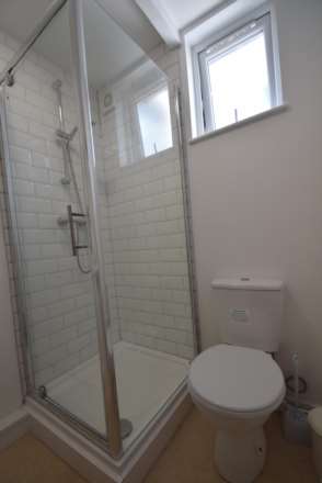 Room 6 Hillcrest Road, Southend-on-Sea, Image 9