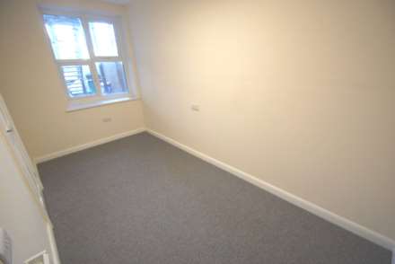 London Road, Westcliff On Sea, Image 7