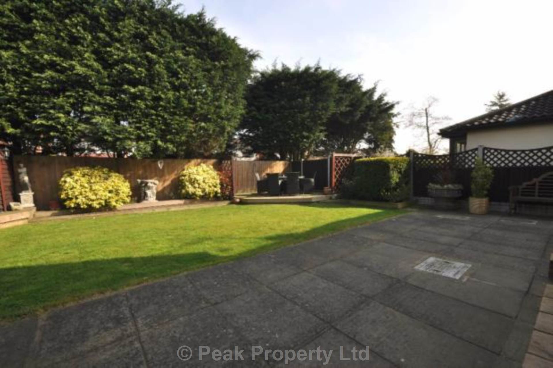 Woodberry Road, Essex, Image 14
