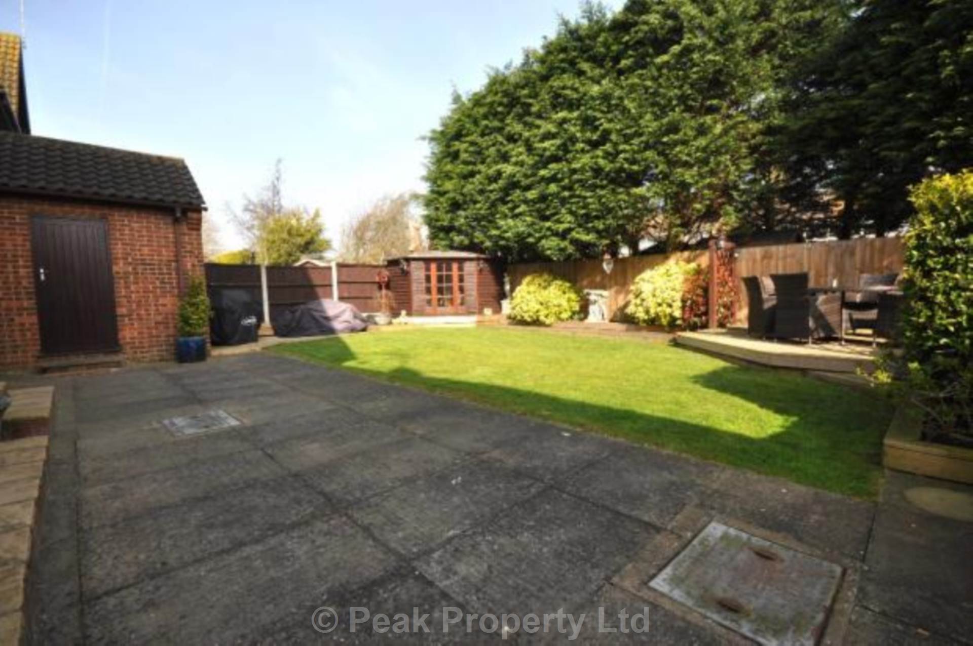 Woodberry Road, Essex, Image 15