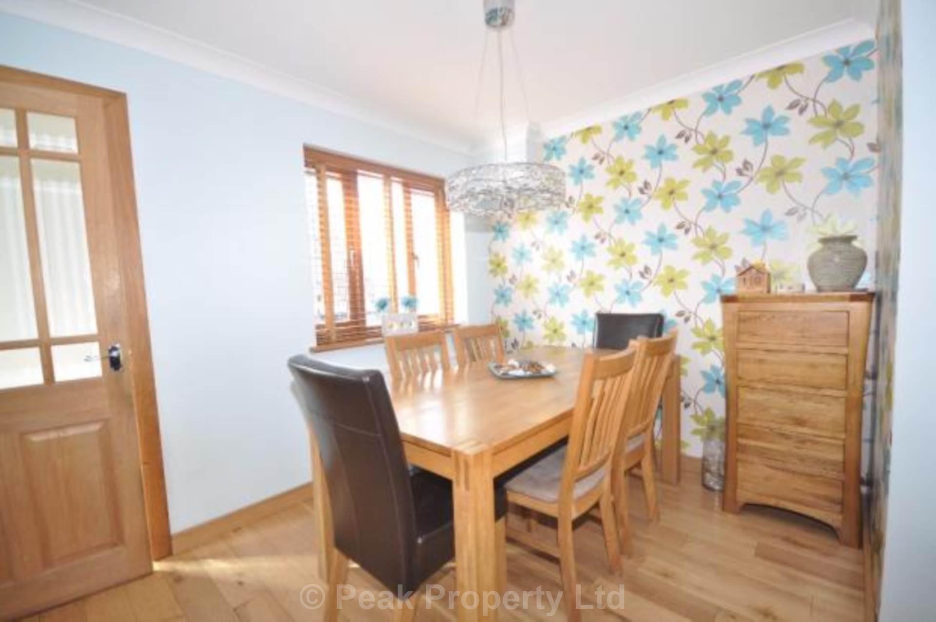 Woodberry Road, Essex, Image 6